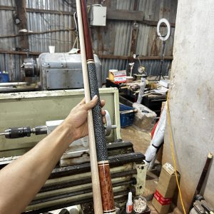 Cơ bida lỗ - Gỗ cẩm ghép gỗ nu Hương có bọc da